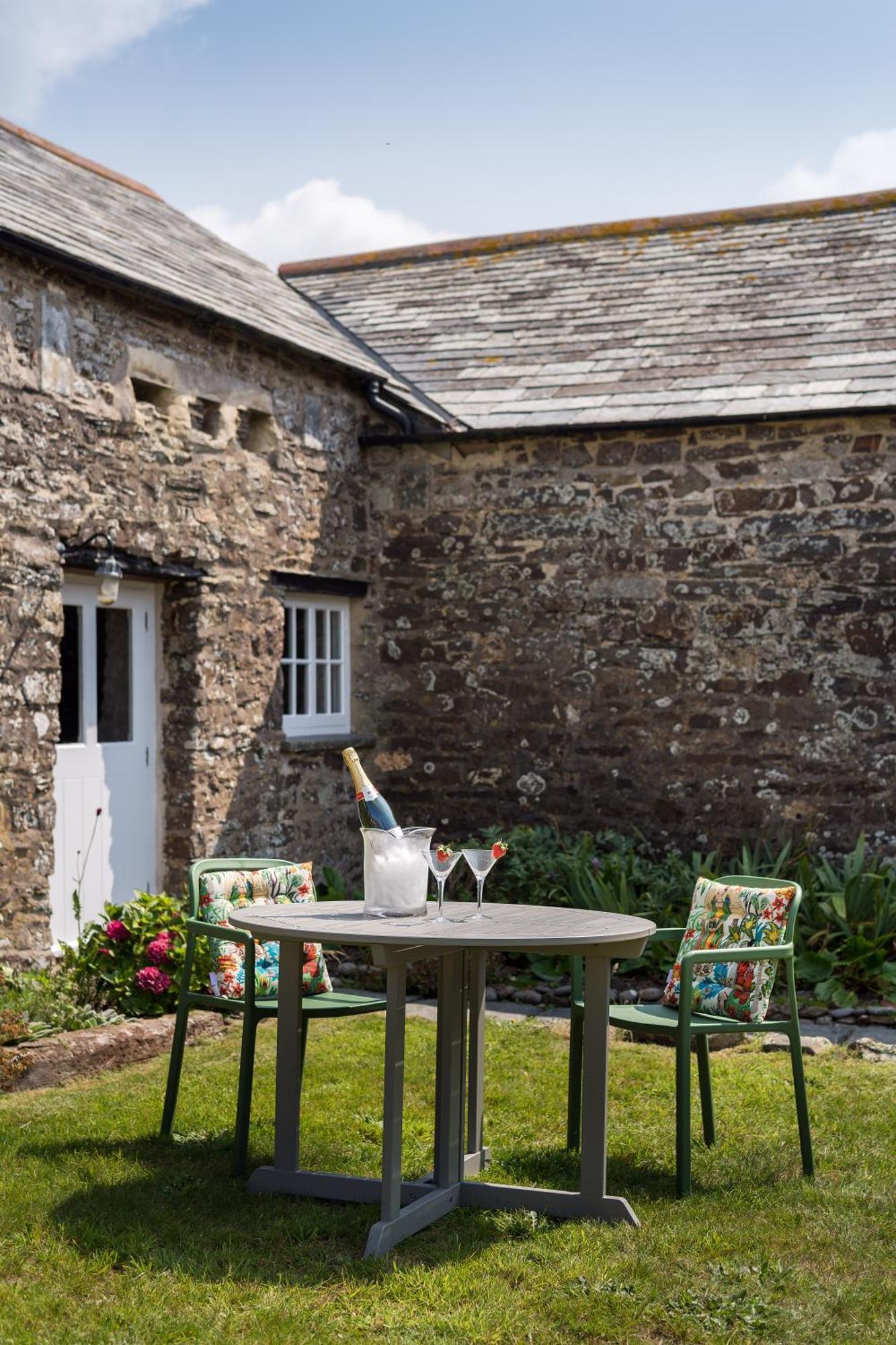Gasthaus Trevigue Farm Crackington Haven Exterior foto